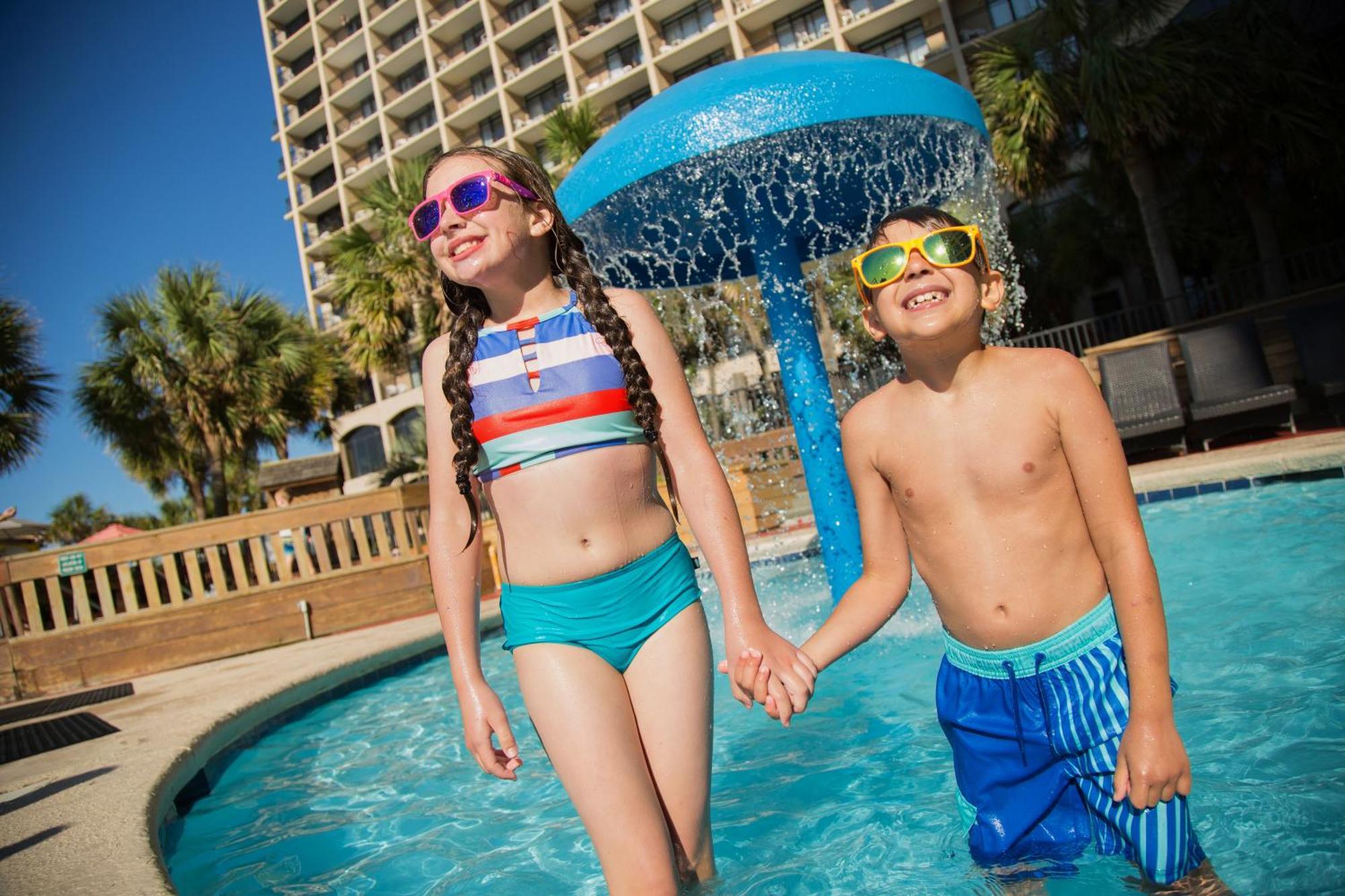 Beach Cove Resort Atlantic Beach Экстерьер фото