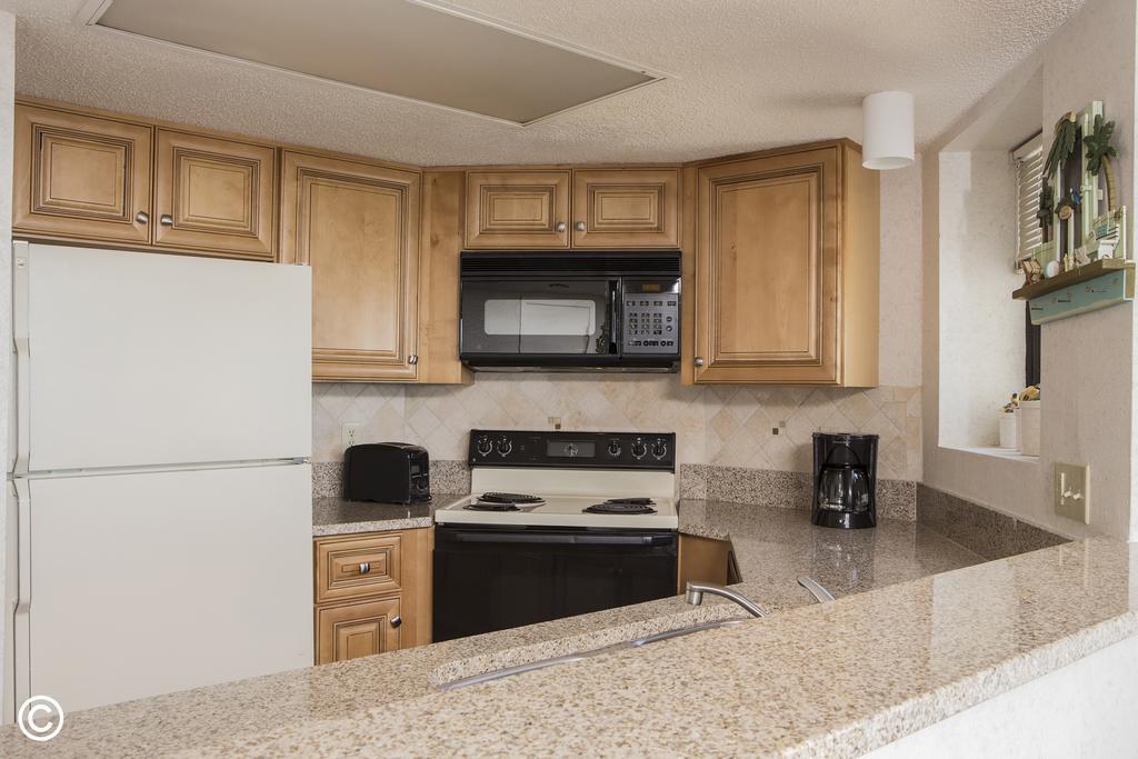 Beach Cove Resort Atlantic Beach Экстерьер фото